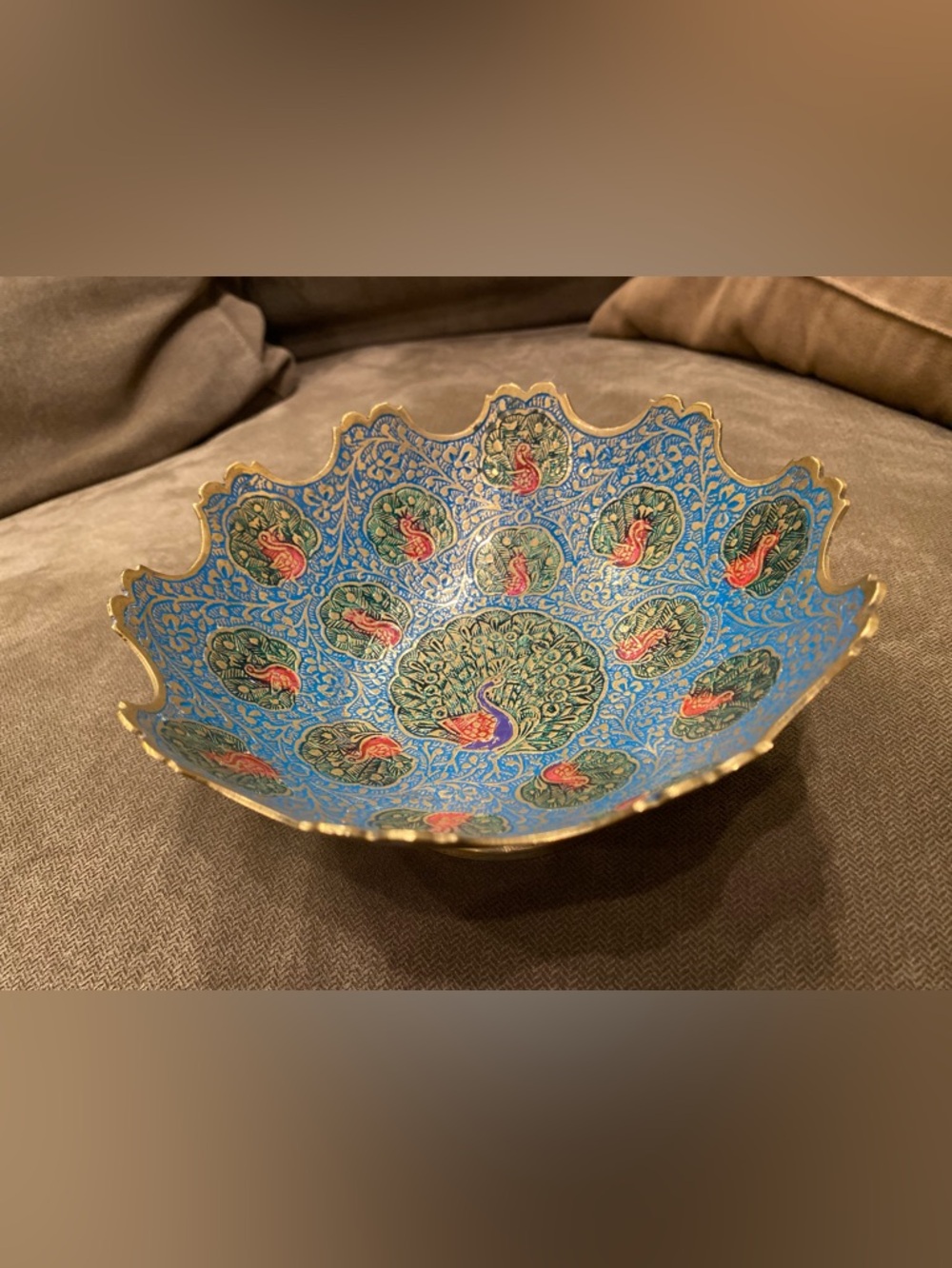 Hand Crafted Metal Brass Floral Bowl- Catch All- Keys- Nuts- Fruit  6” - Picture 6 of 9